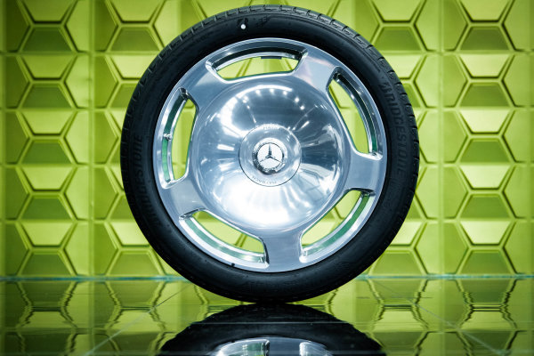 20 Zoll Maybach Sommerkompletträder für MB S Klasse W223, 3.900,00 € 